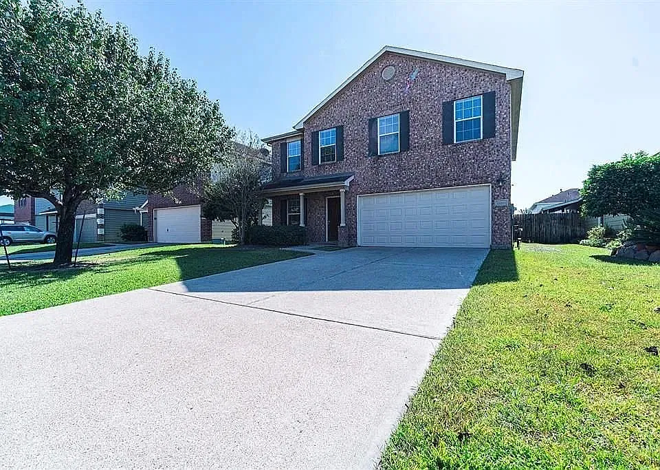 20919 Clay Landing Ln