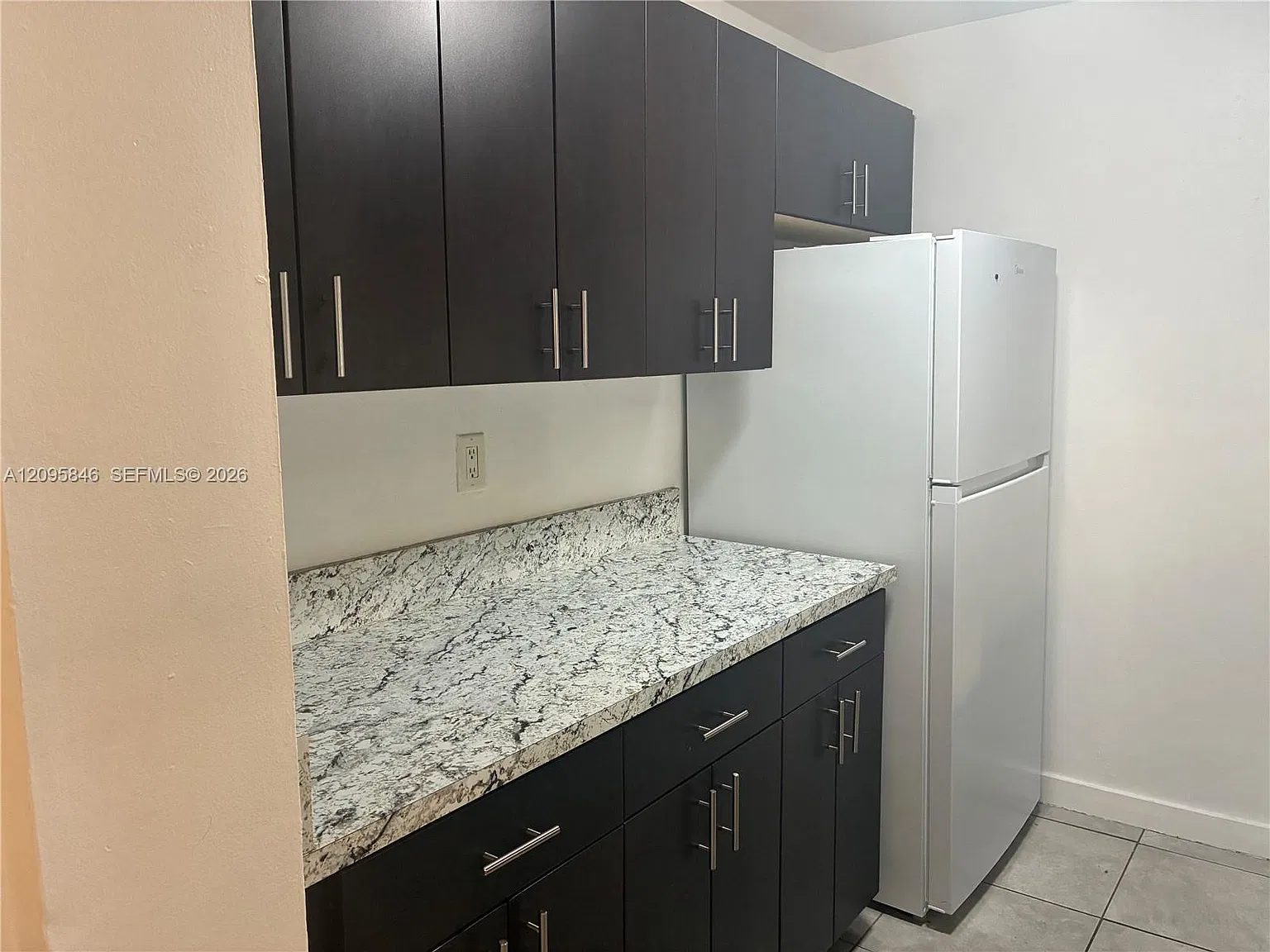10801 SW 109th Ct — Photo 3