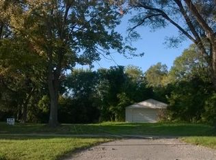 23372 Goddard Rd, Taylor, MI 48180