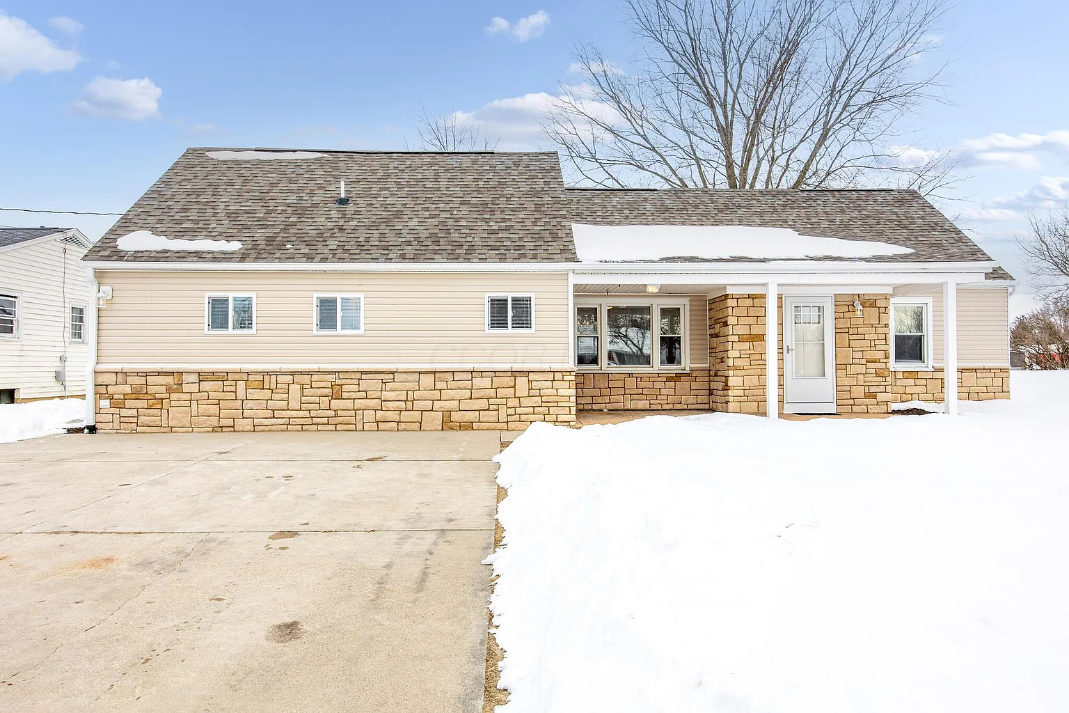 424 Hoopengarner St photo 1