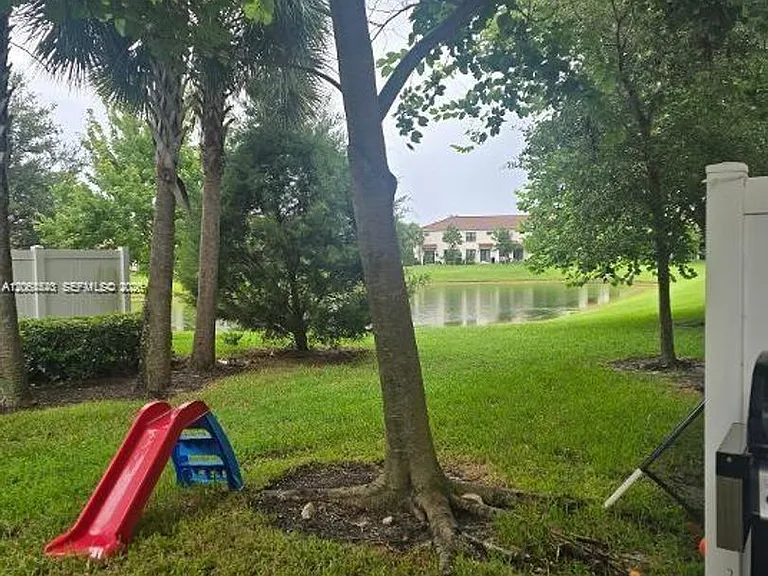 10111 Akenside Dr #0 — Photo 7