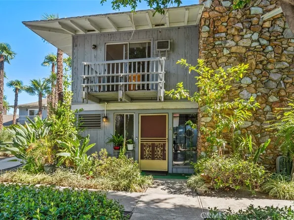 307 N Acacia Ave Unit A, Fullerton, CA 92831