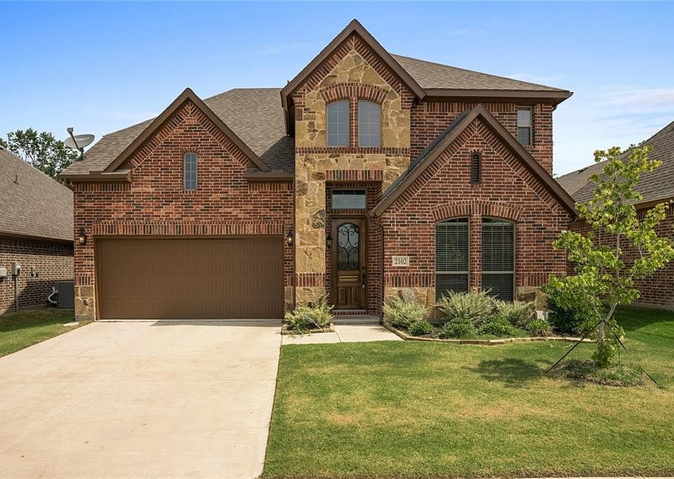 1st image of 2102 Deckard Dr