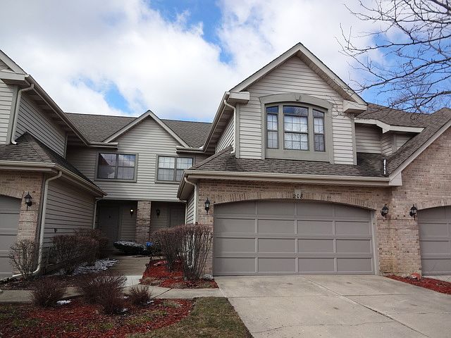 1st image of 208 Benton Ln