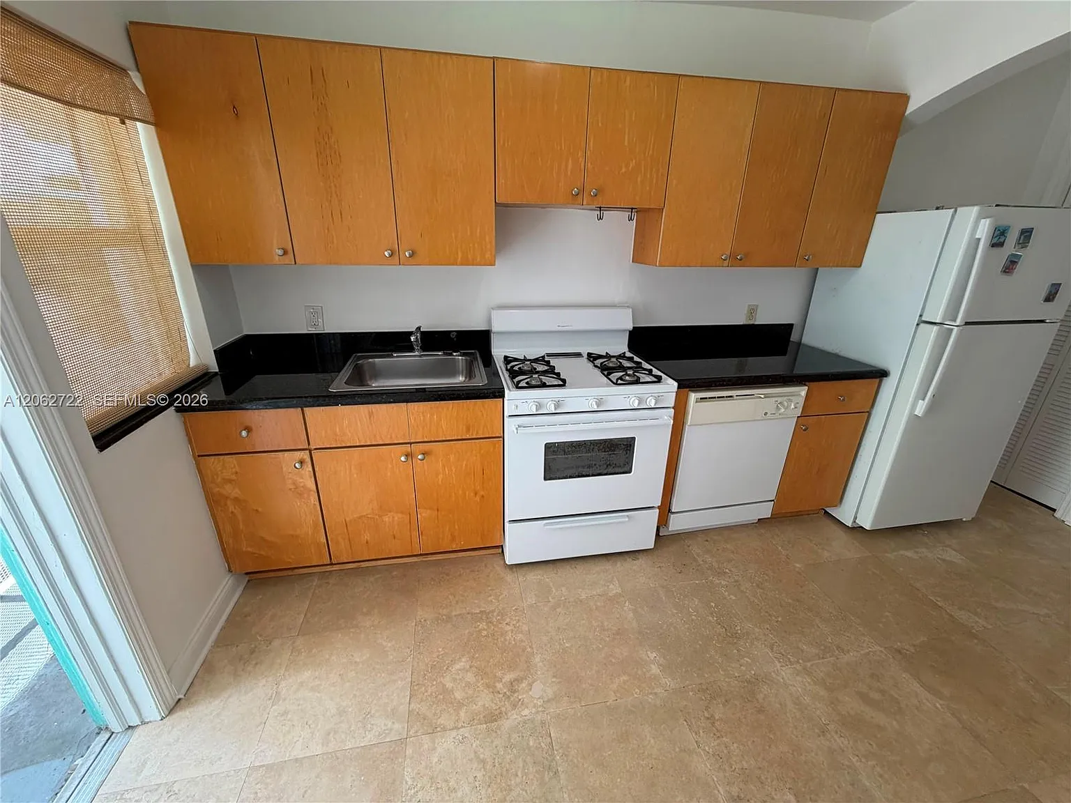 Vila Mara Condo — Photo 2
