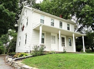 1404 E Newport Rd, Lititz, PA 17543