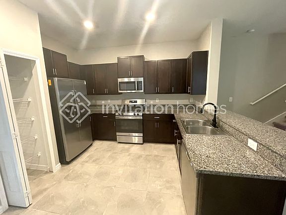 3rd image of 8503 Druid Oaks Ln
