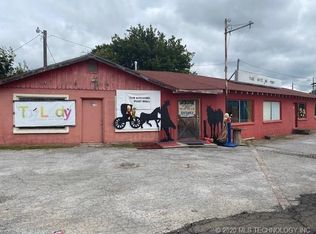 1819 S Main St, Broken Arrow, OK 74012
