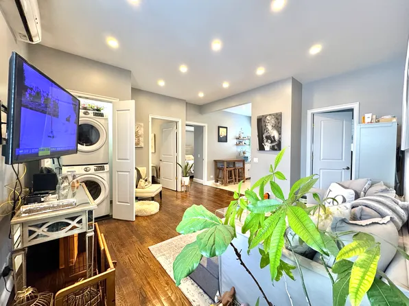 18-64 41st Street image 3 of 18