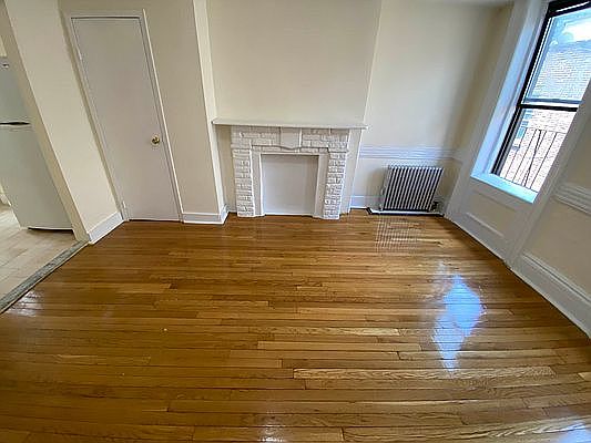1st image of 693 10th Ave APT 5RS