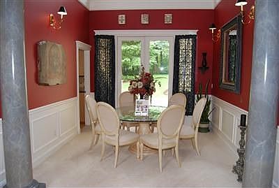 Formal Dining