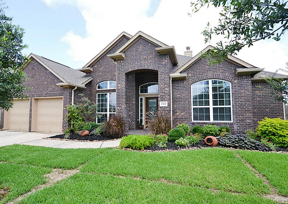 1st image of 13631 Cottonwood Dr