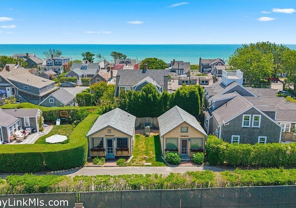 1st image of 9 Park Ln