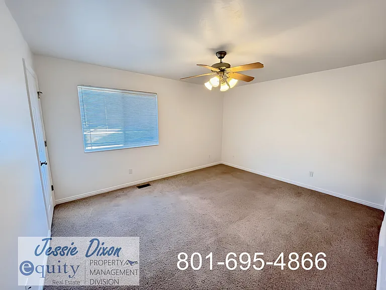 2359 N 275 E — Photo 8