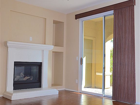 4th image of 1141 W Dawn Dr