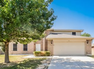 113 Nighthawk Dr, Krum, TX 76249