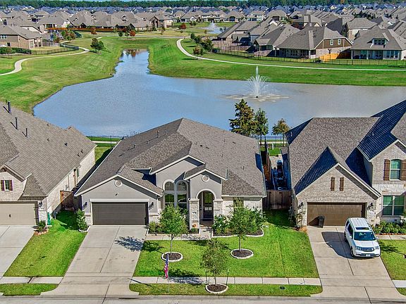 4th image of 18510 Panton Terrace Ln