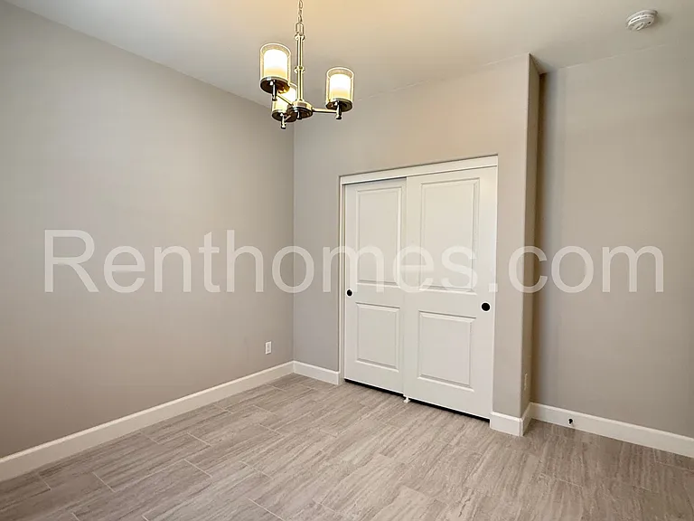 10835 Wendy Way — Photo 8