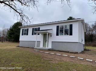 135 Upper Green Hill Rd, Kunkletown, PA 18058