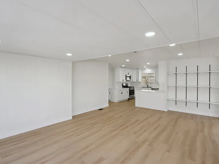 14777 Palm Dr #113 — Photo 12