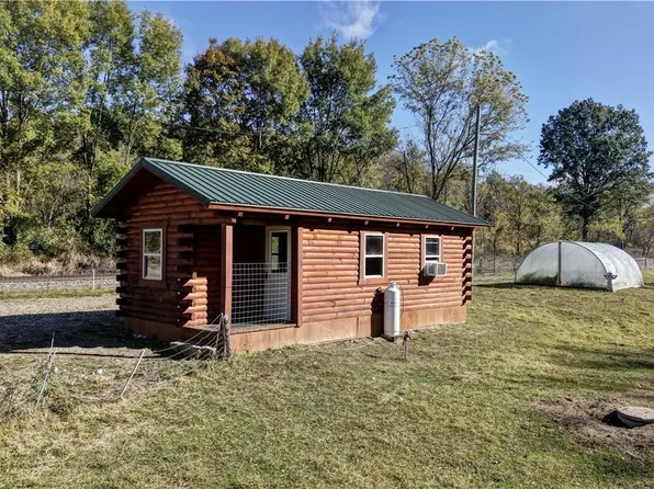 4125 Deerfield Ave NW, North Lawrence, OH 44666