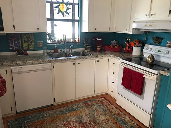 5th image of 15718 Breezy Point Dr #139