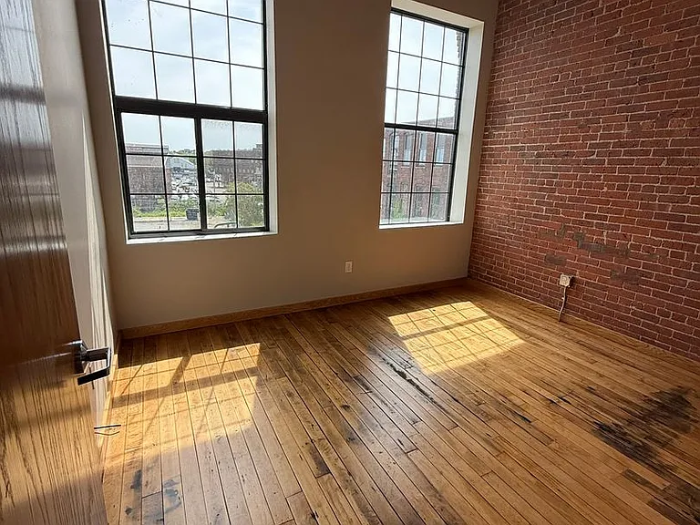 70 Webster St #307 — Photo 5