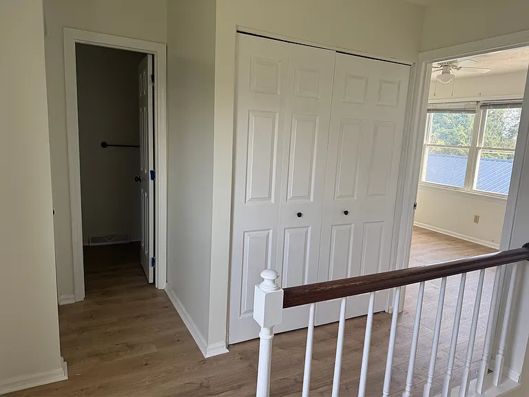 507 Lovers Ln — Photo 8