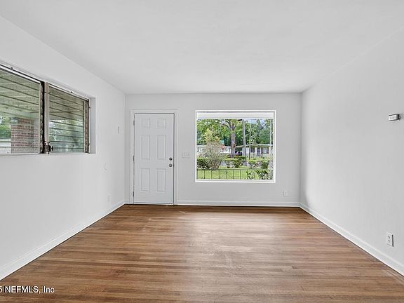 5th image of 2936 BREVE Drive
