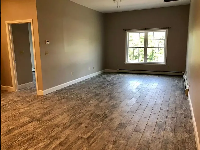 18 Water St #2 — Photo 2