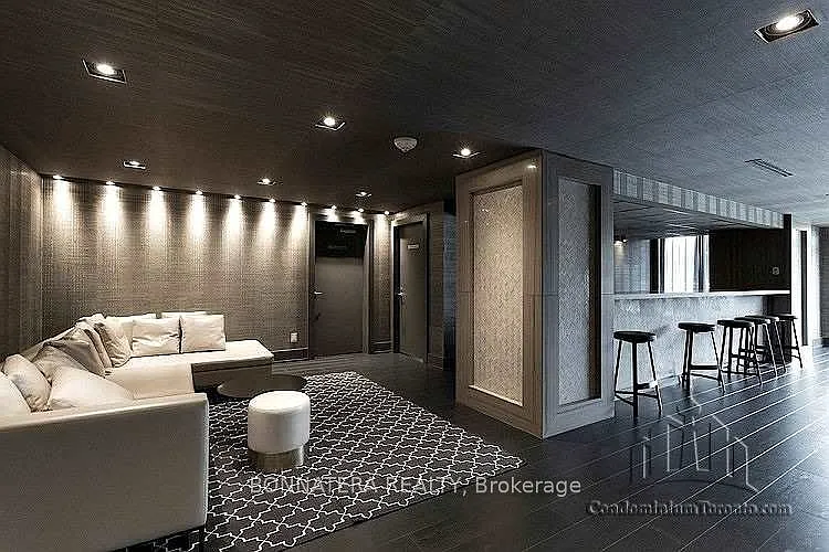 1638 Bloor St W #609 — Photo 15