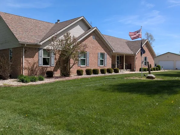 3023 Ridge Dr, Greenville, OH 45331