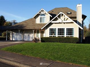 2208 SW 349th Pl, Federal Way, WA 98023
