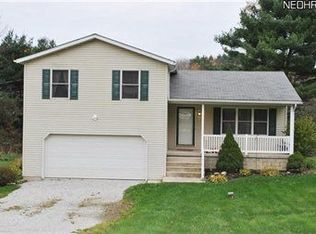 1922 Cloveridge Ave SE, East Canton, OH 44730