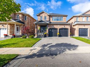 18 Abbott Ave, Aurora, ON L4G 7V7