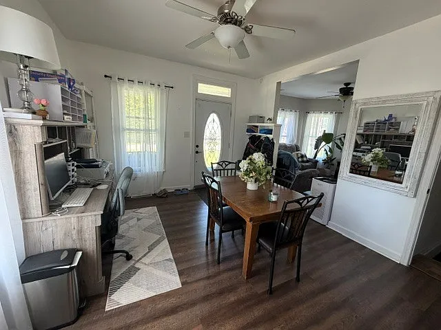 303 E Center St — Photo 4