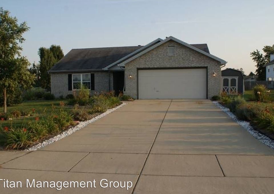 1st image of 623 Clifty Falls Ln