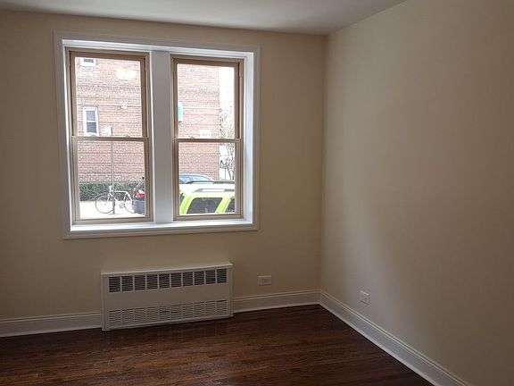 4th image of 4310 50th St #1G