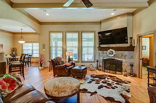 4th image of this home