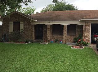 1002 Dixie Dr, Freeport, TX 77541