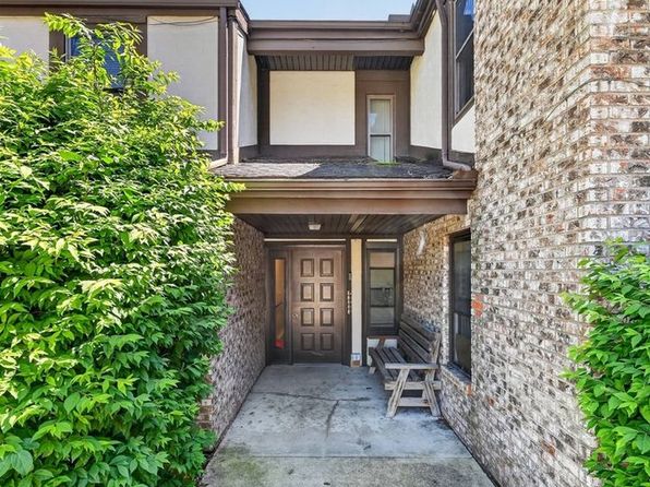29363 Detroit Rd APT 5, Westlake, OH