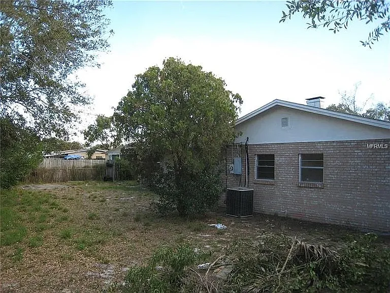 4829 Figwood Ln — Photo 11