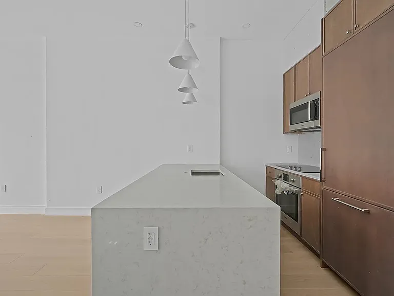 157 2nd Ave #4 — Photo 12