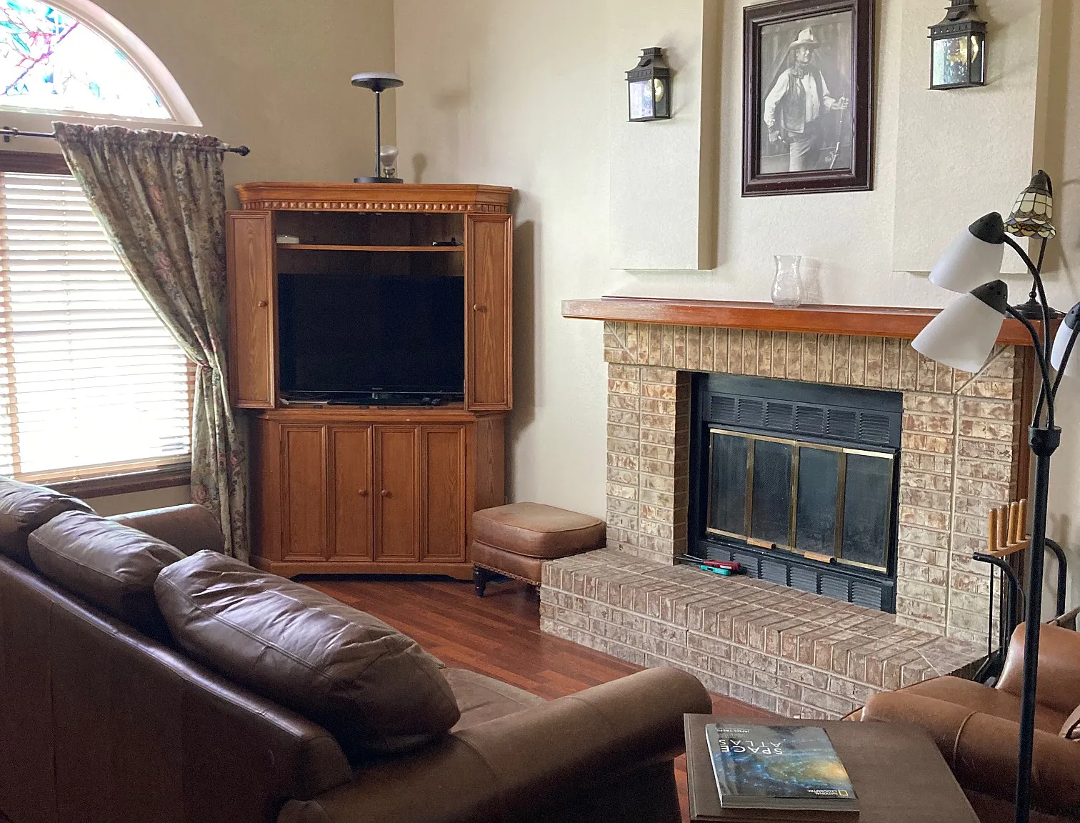 3 bed, 2.5 bath, 1747 sqft, $2,200 — Photo 4