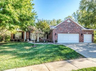 2731 Fairway Estates Dr, Wentzville, MO 63385