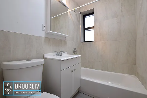 Rented by null | media 5