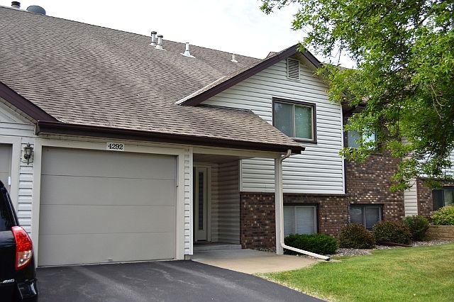 1st image of 4292 Magnolia Ln N