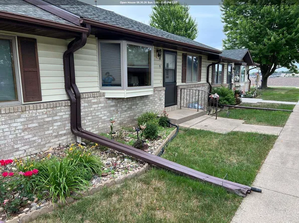 1922 23rd St #9, Spirit Lake, IA 51360