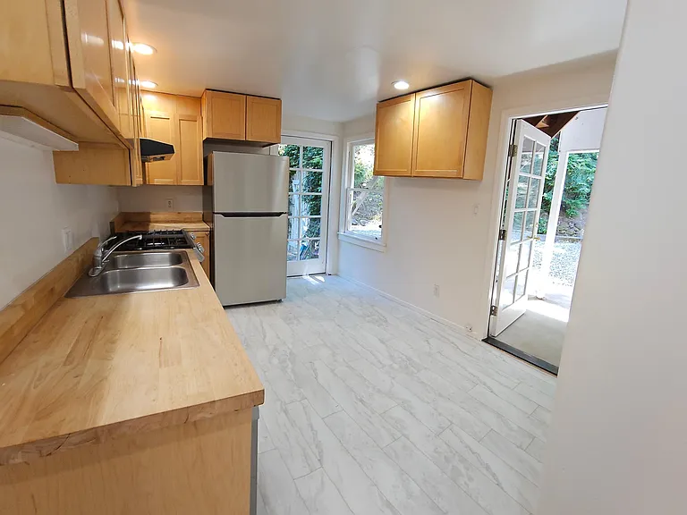 14 Sentinel Ct #2 — Photo 10