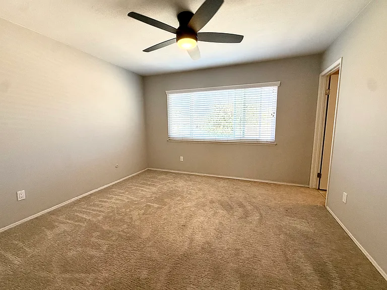11405 Matinal Cir — Photo 12